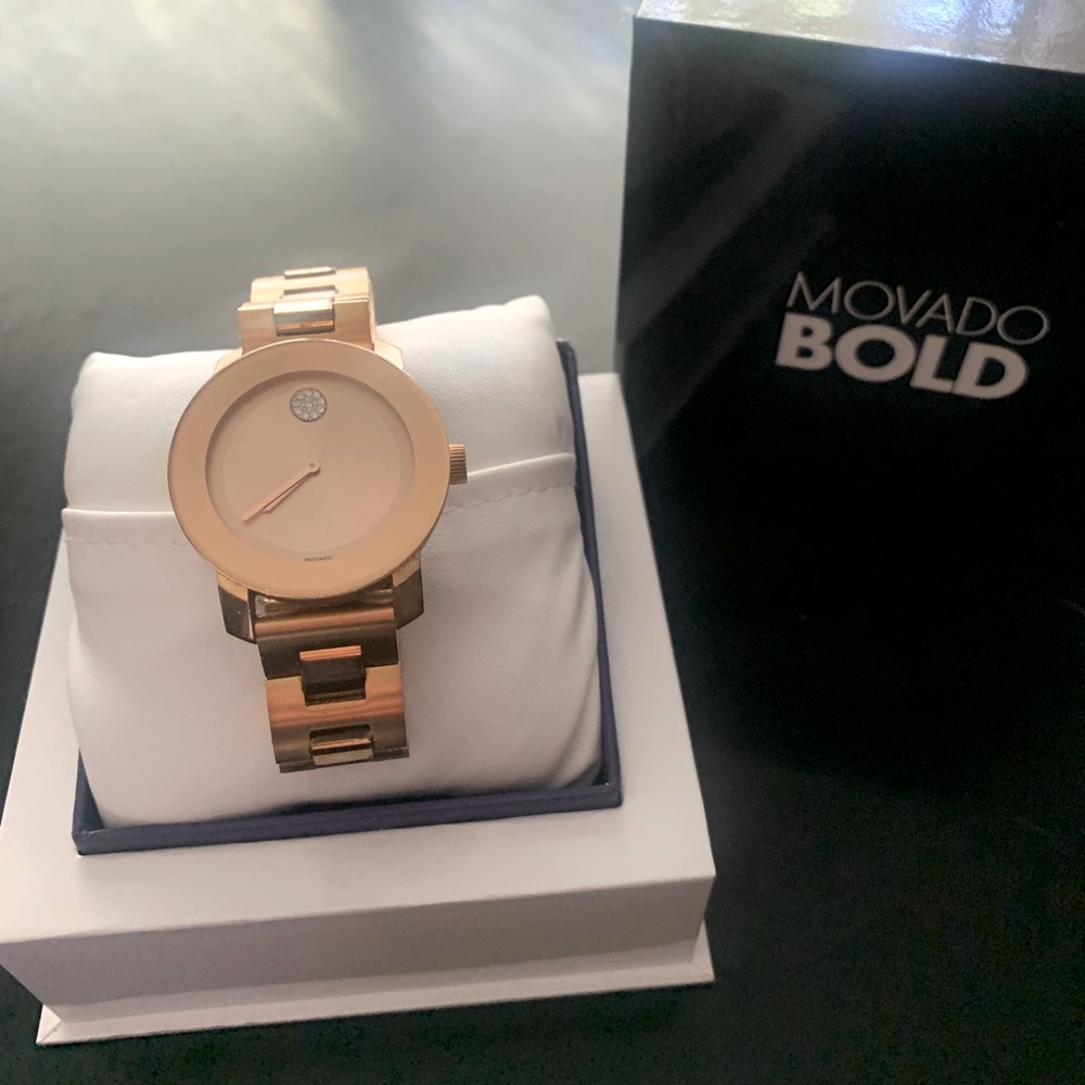Movado Bold women’s. Diamond bezel, rose gold, 36.5mm. Excellent condition.